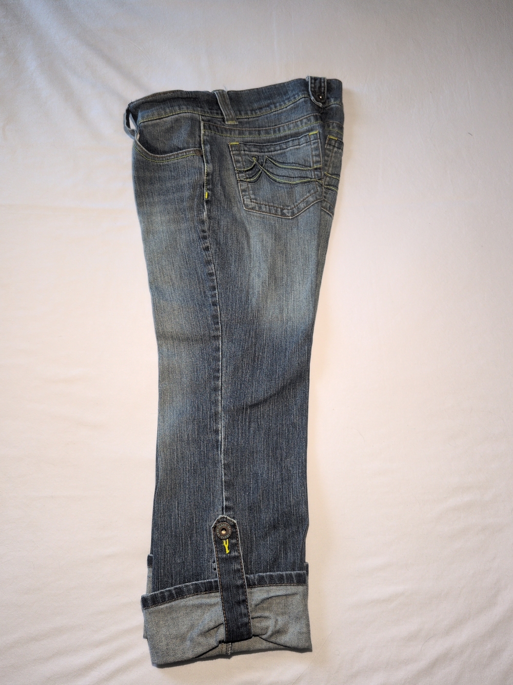 Dkny Women's Blue Washed Cropped Jeans with Cuff Detail